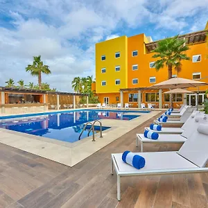 Aparthotel Express By Marriott ****