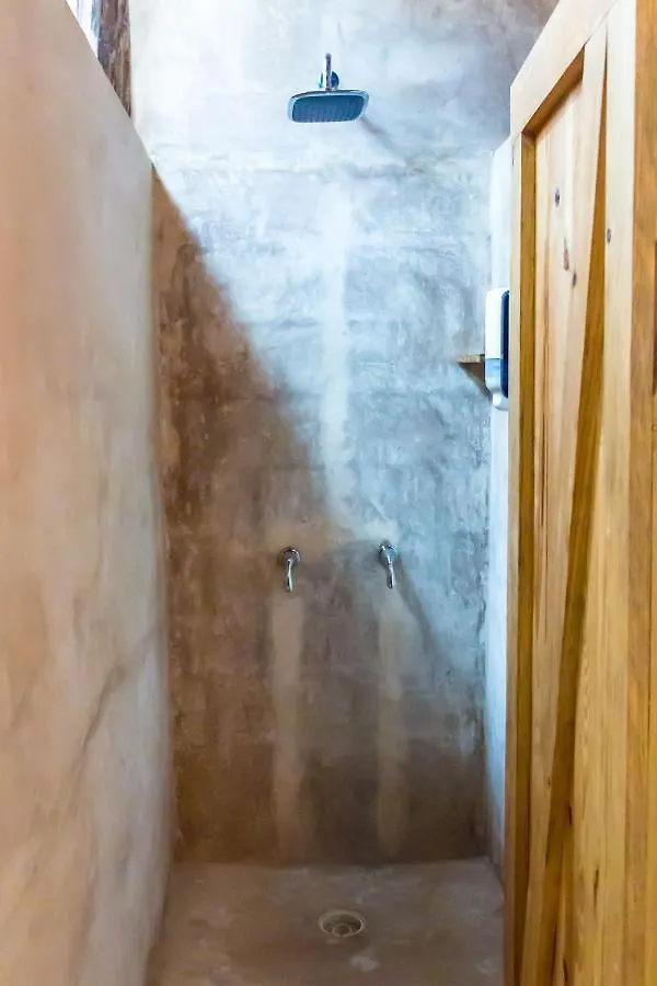 Oostel Smart Hostel - Tulum Playa Bed & Breakfast