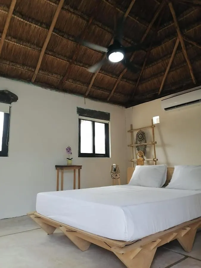 Oostel Smart Hostel - Tulum Playa Bed & Breakfast